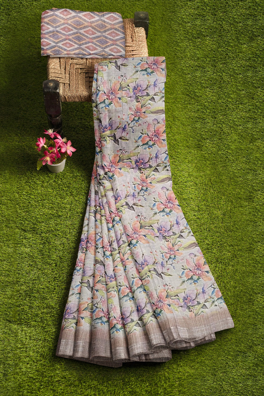 Pure Linen Digital Print Saree by Sarandhri Sanyogita Rosebuds and Violet Honeycombs x One Blouse